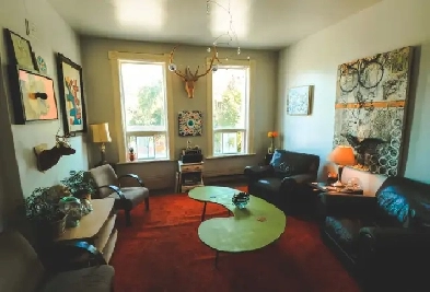 room in funky downtown apartment,$600, Dec 1 Image# 6