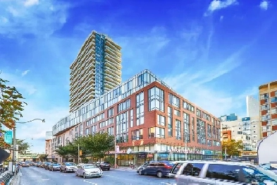 MARKET WHARF: 2 BEDS 2 BATHS CONDO W/ PARKING @ 3 Market St. Image# 1