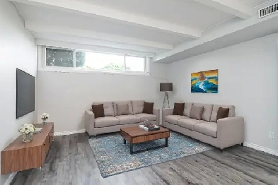 Updated 2 bedroom centrally located in Oshawa! Image# 1