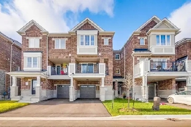 3 bed 3 bath townhouse Image# 1