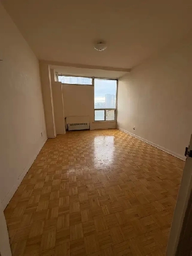 private room (Shared kitchen & washroom) Image# 1