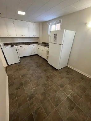 2 Bedroom All-Inclusive Basement Apt Image# 1