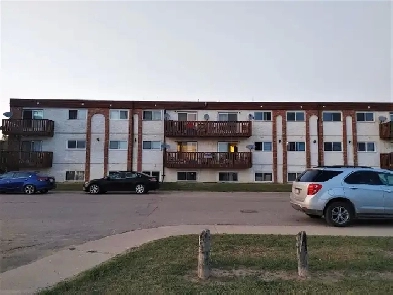 1 & 2 BEDROOM SUITE AVAILABLE IN LANGHAM! Image# 1