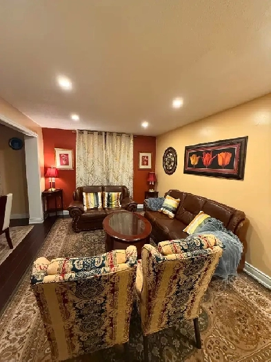 ROOM FOR RENT Image# 2