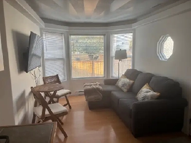 1 bedroom furnished suite Image# 1