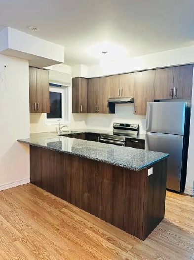 Townhouse for rent Image# 8