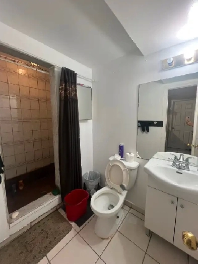 Furnished Room Available in Scarborough Image# 3