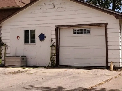 REDUCED AGAIN WANTED HOME OWNER/BUSINESS PERSON Image# 5