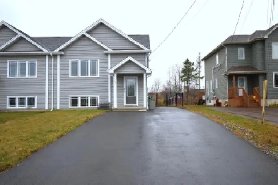 Moncton - 12 Janick - Semi-Detached close to Champlain School Image# 7