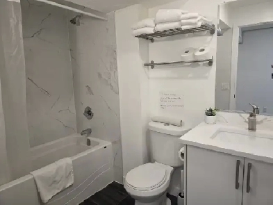 Canmore fully furnished 1BR and 2BR apartment Image# 8