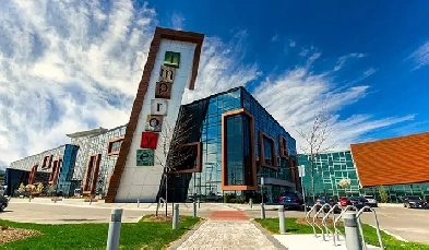 Showroom Unit for rent Image# 1