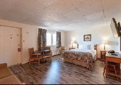 2 Queen  suite  apartment for rent in Summerside PE