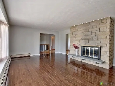 3 bedroom spacious apartment/Appartement spacieux de 5 1/2 chamb Image# 1