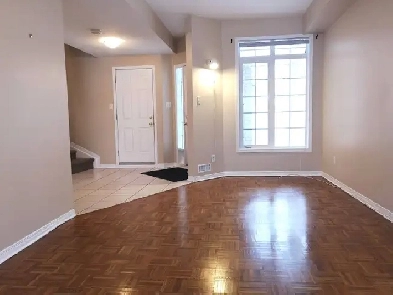 Semi-Detached Home in Glen Cairn, Kanata - 4-Bedroom Image# 1