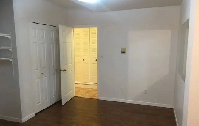 Burnaby Large One Bedroom Suite 838 ft² For Rent Image# 1