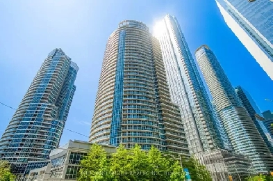 Waterfront 1 Bed Luxury Condo w/ Lake View   Parking Image# 1