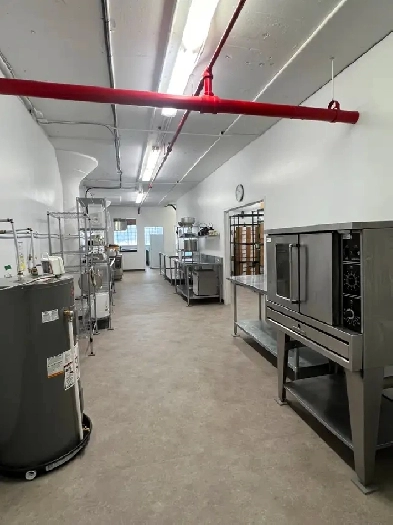 Location cuisine commerciale ROSEMONT/PLATEAU Image# 2