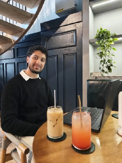 Looking for room or roommates to move in with Image# 1