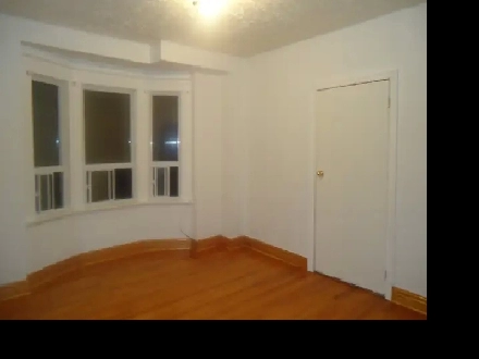 1st Flr bedrm for rent Dec 1, Dufferin & Bloor/can be furnished Image# 1
