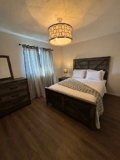 Fully furnished and all inclusive 3 bedroom home prime location Image# 9