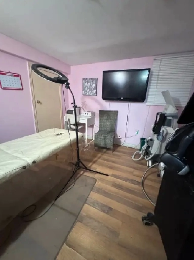 Beauty Room For Rental Image# 1