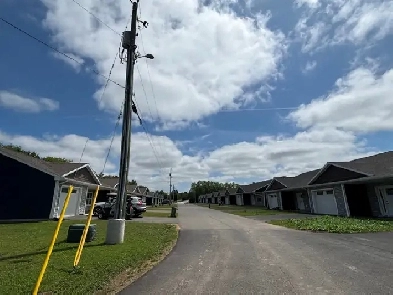 NEW 2 BEDROOM APARTMENT WITH GARAGE AT EMBROOK PLACE, KINGSTON Image# 2