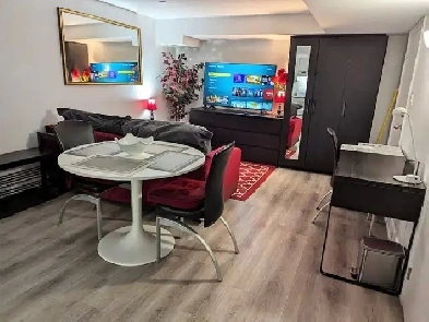 North York 1-Bedroom Apartment – $2000/month Image# 1