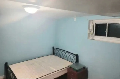 2 Rooms for Rent Scarborough Image# 1