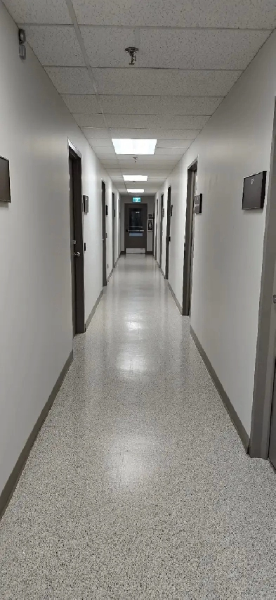 Private Office for Lease – Central Mississauga Image# 2