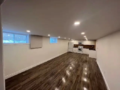 1-bedroom basement apartment in Aurora – Call 416-877-8445 Image# 1