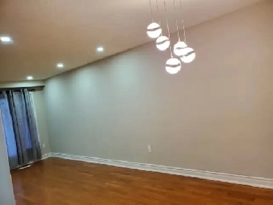 3 bed 1 bath main level bungalow house for rent Image# 1