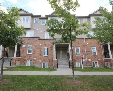 2 bedroom 2 bathroom condo in the heart of barrhaven Image# 1