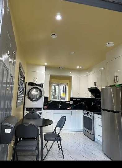 Laneway house one bedroom for rent Image# 1