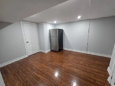 Basement Apt for RENT(Scarborough)–CLOSE to KENNEDY SUBWAY Image# 1