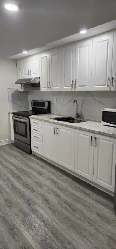 Furnished large bedroom in basement apart, Brampton- Dec. 1 Image# 1