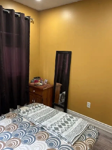 room for rent Image# 1