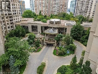 2 Bedroom   Den Condo for Rent in Mississauga City Centre Image# 1