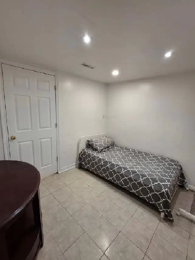 1 Bedroom Basement for Rent for 1 female Image# 1