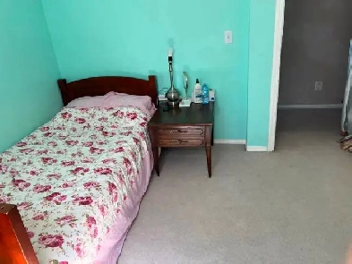 西北NW楼上房间欢迎女学生入住 Image# 1