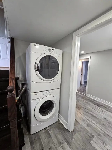 New Renovated 2 Bedrooms Basement For Rent Image# 1