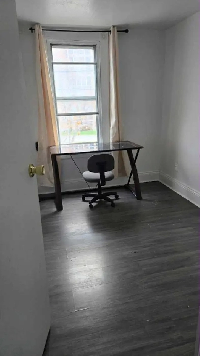 4 Bedroom House for Sale Image# 7