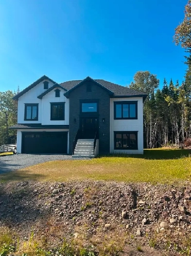 Patriots Way Killarney Road-New Construction Split Entry Image# 1