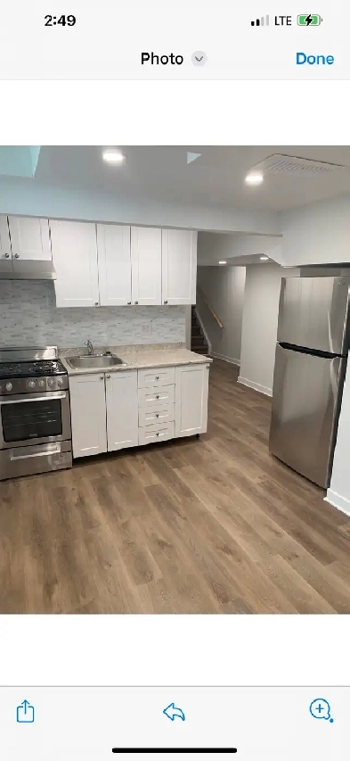 Beautiful Renovated 3-Bedroom Basement Apartment Image# 1