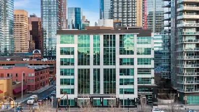 $20/sf Gross | 6,000 sf Beltline Office For Sublease Image# 3