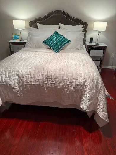 MASTER BEDROOM - in a Townhouse in MILTON  - Derry & Scott Image# 1