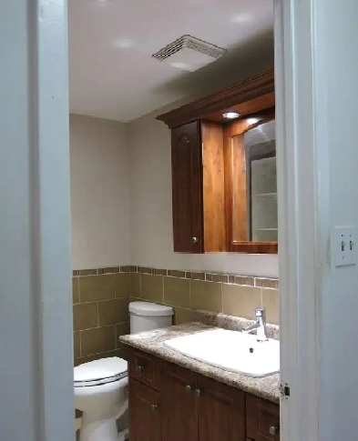 4 bedroom House with 3 parking space Image# 1