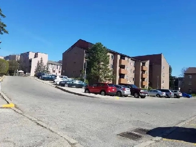 $1950 - 2 Bed/1 Bath Apartment for Rent - Dundas St Image# 1