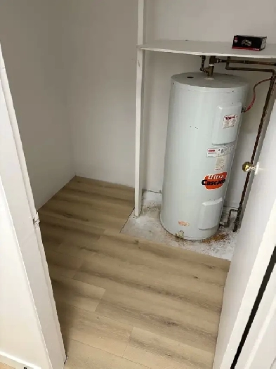 Studio & 1 Bedroom Apartments Image# 6