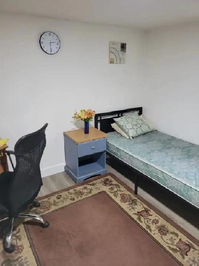 Kenney road Room for Rent - $750/month (Available Dec 1, 2025) Image# 1