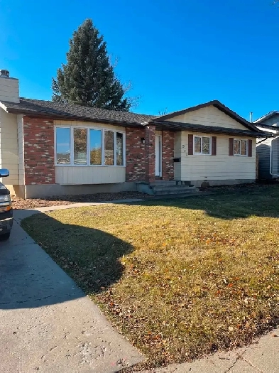 East Side Bungalow Image# 1